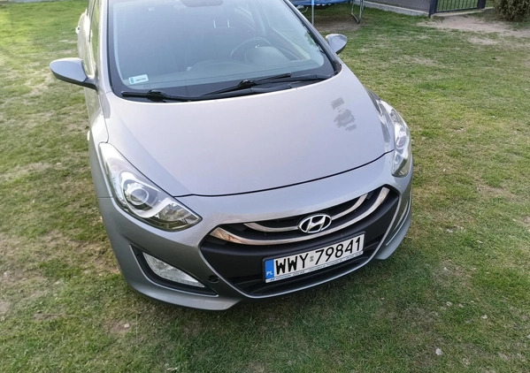 Hyundai I30 cena 24999 przebieg: 243832, rok produkcji 2012 z Wyszków małe 326